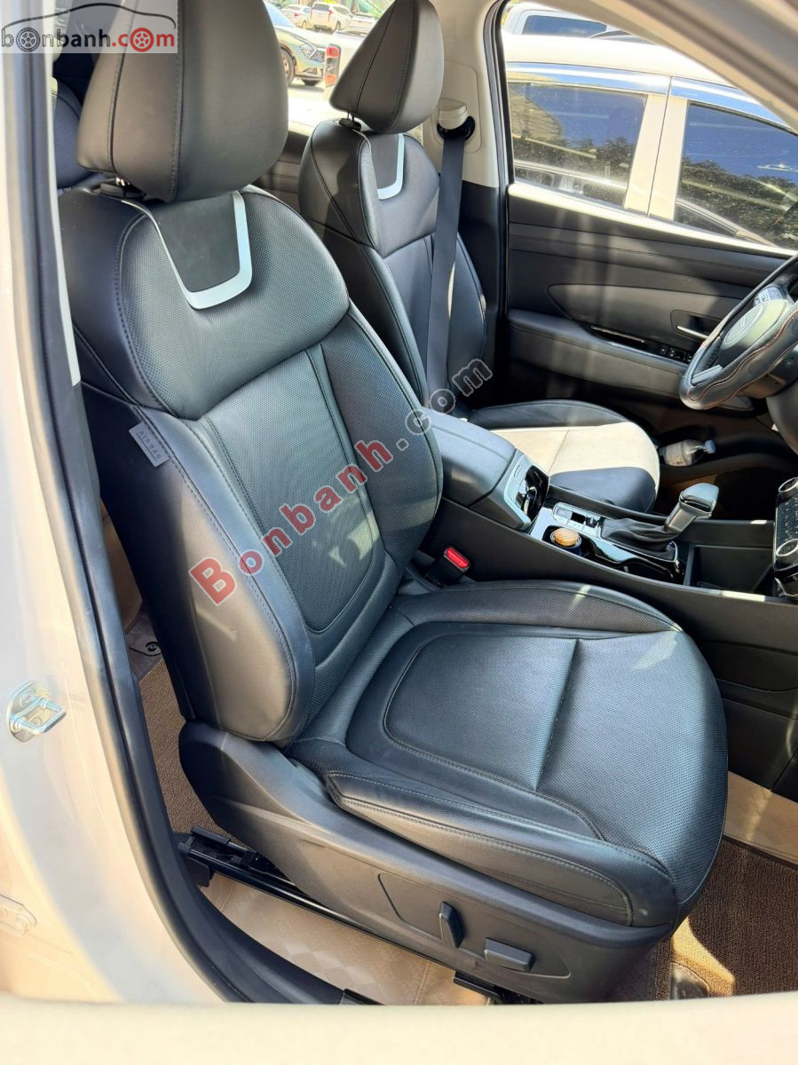 Bán ô tô Hyundai Tucson 2.0 AT Đặc biệt - 2025 - xe cũ