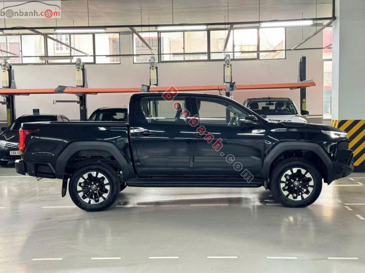 Bán ô tô Toyota Hilux Trailhunter 2.8L 4x4 AT - 2026 - xe mới