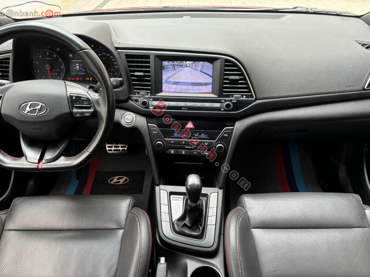 Bán ô tô Hyundai Elantra Sport 1.6 AT - 2018 - xe cũ