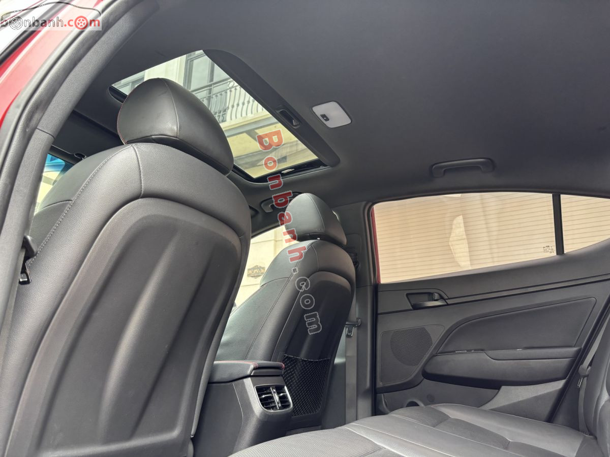Bán ô tô Hyundai Elantra Sport 1.6 AT - 2018 - xe cũ