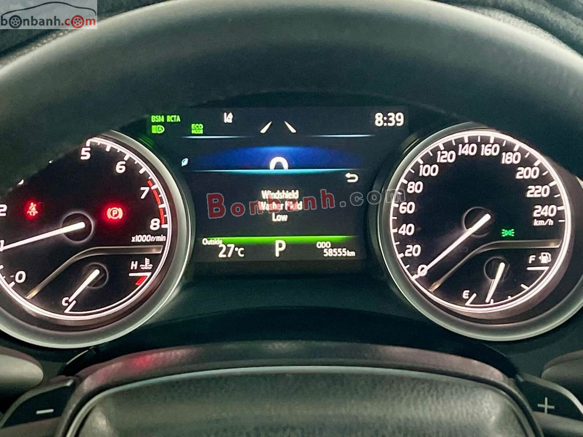 Bán ô tô Toyota Camry 2.0Q - 2022 - xe cũ