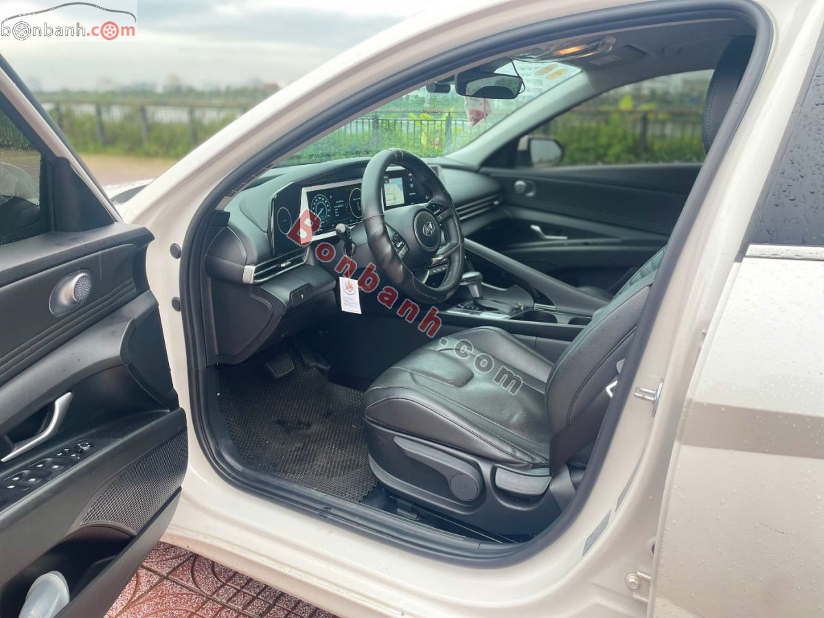 Bán ô tô Hyundai Elantra 1.6 AT Đặc biệt - 2022 - xe cũ