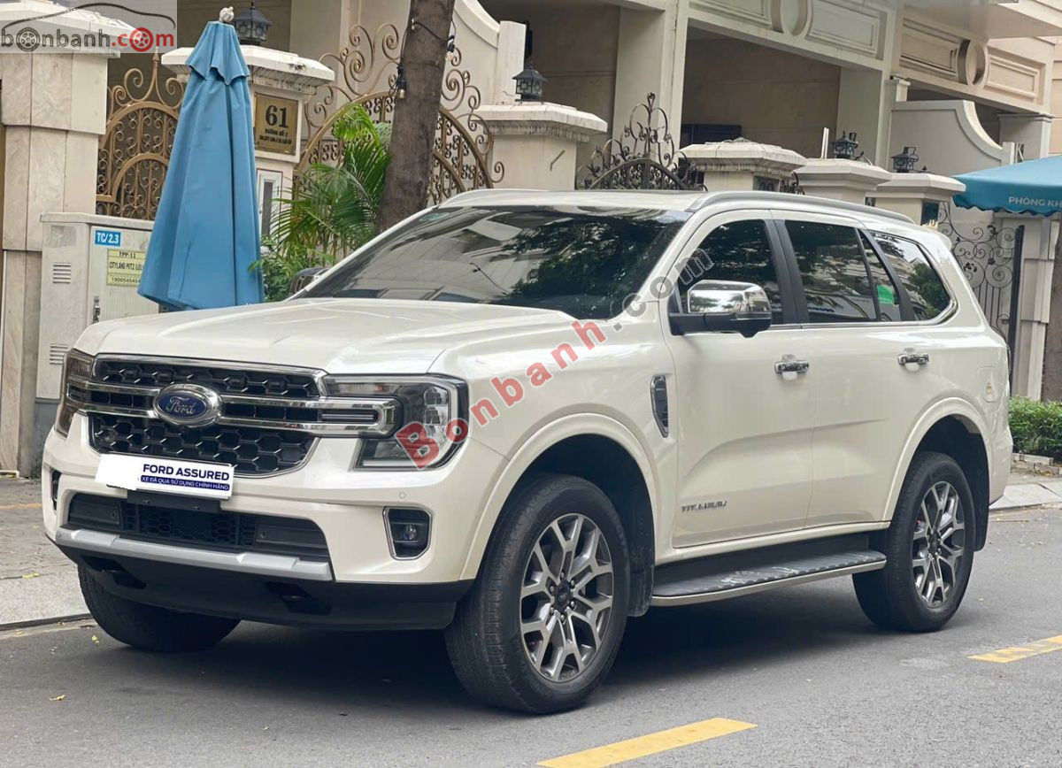 Bán ô tô Ford Everest Titanium 2.0L 4x2 AT - 2024 - xe cũ