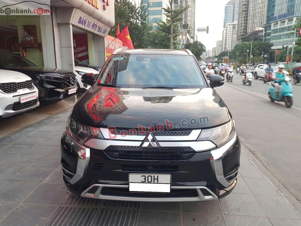Bán ô tô Mitsubishi Outlander Premium 2.0 CVT - 2022 - xe cũ