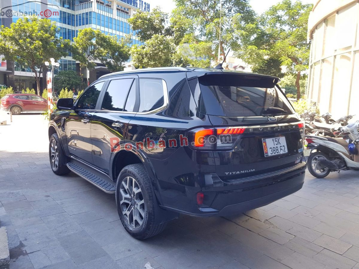 Bán ô tô Ford Everest Titanium Plus 2.0L 4x4 AT - 2025 - xe cũ