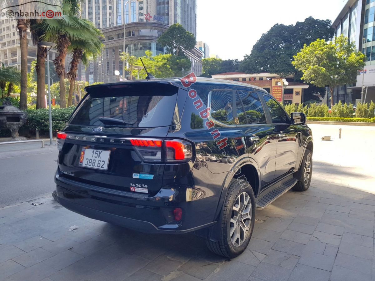 Bán ô tô Ford Everest Titanium Plus 2.0L 4x4 AT - 2025 - xe cũ