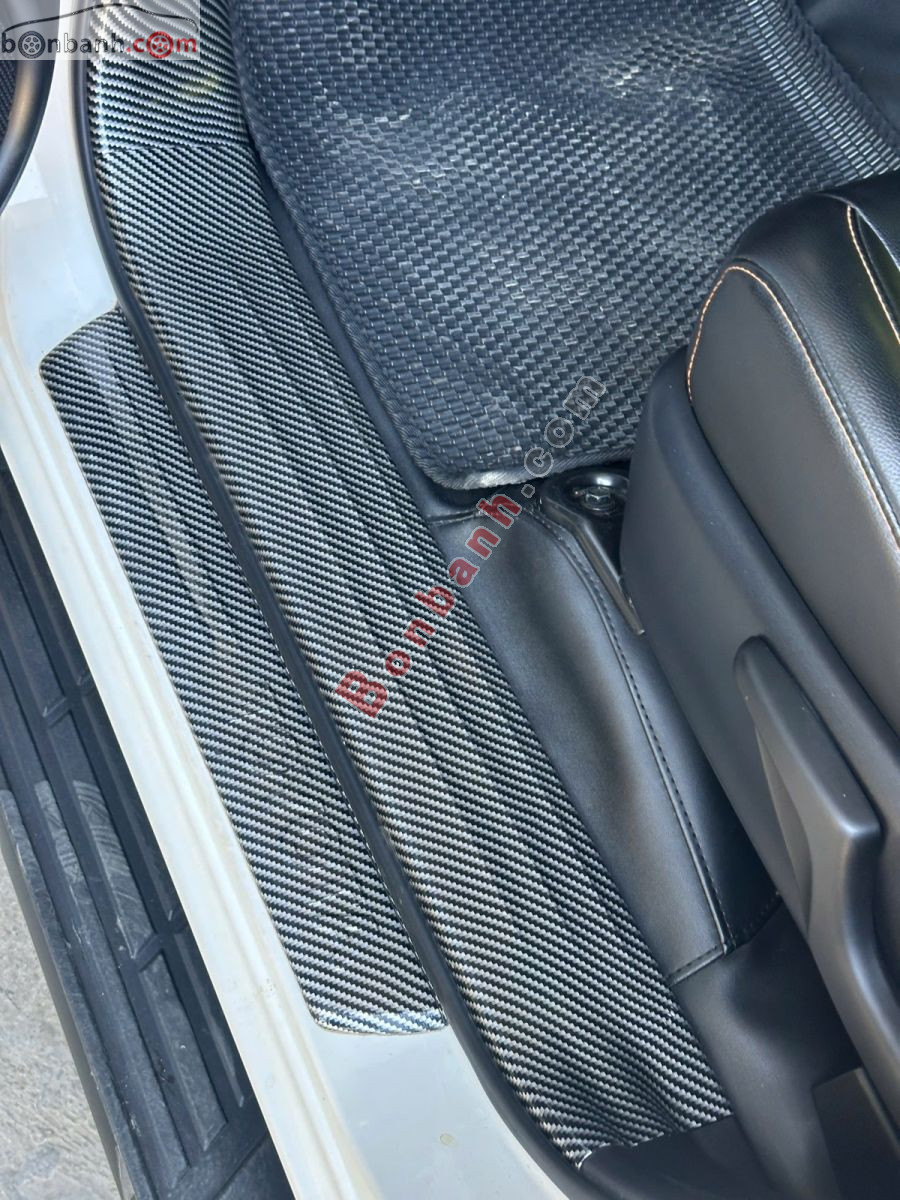 Bán ô tô Toyota Hilux 2.4L 4x2 AT - 2021 - xe cũ