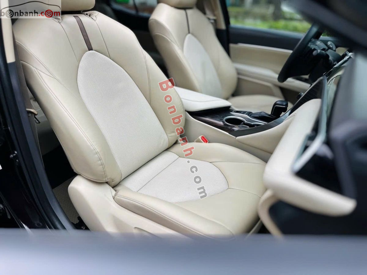 Bán ô tô Toyota Camry 2.5Q - 2019 - xe cũ