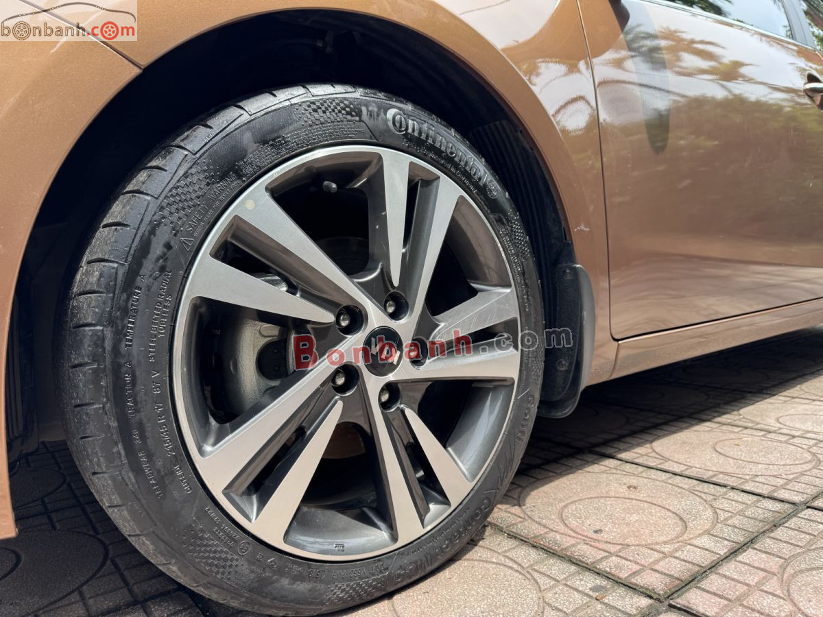 Bán ô tô Kia Cerato 1.6 AT - 2018 - xe cũ