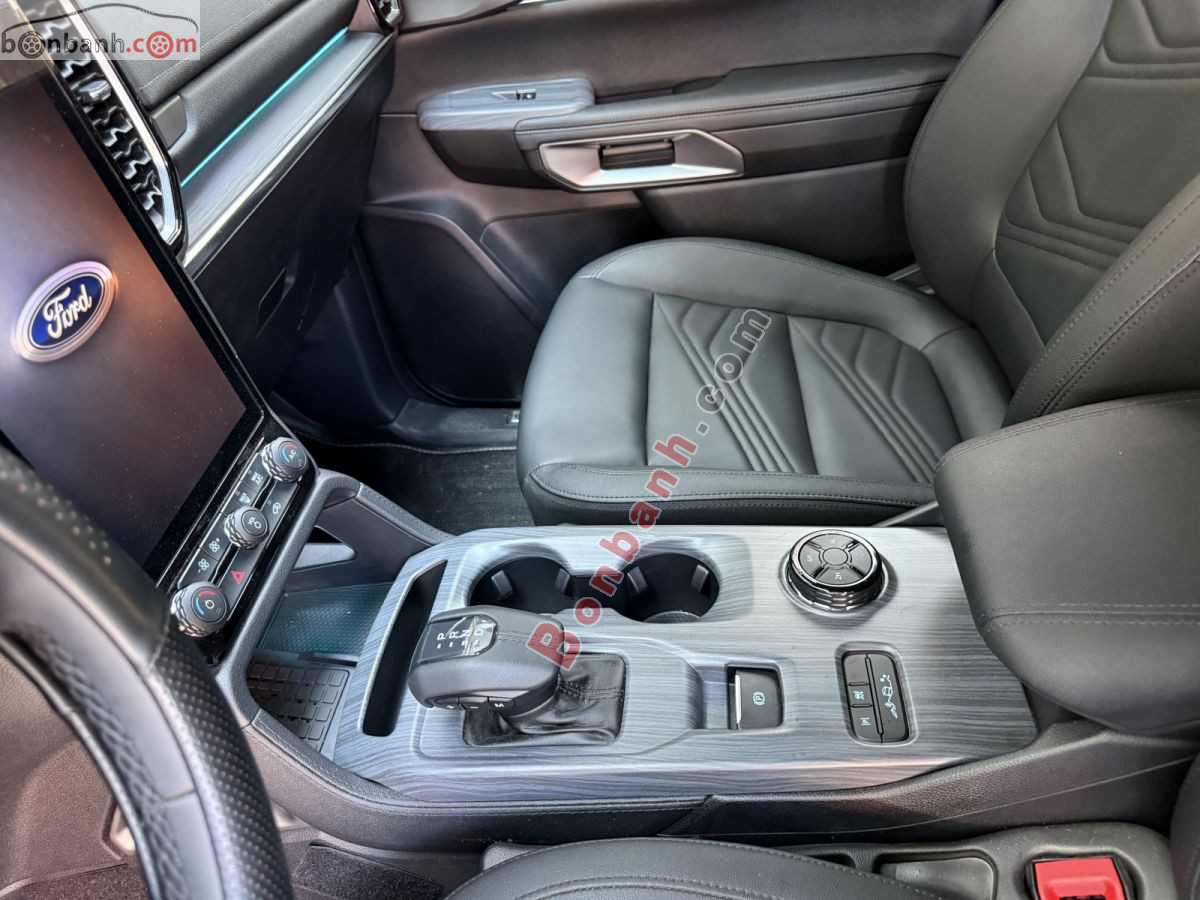 Bán ô tô Ford Everest Titanium Plus 2.0L 4x4 AT - 2025 - xe cũ