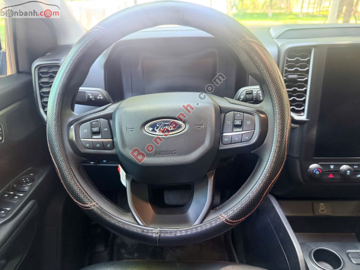 Bán ô tô Ford Ranger XLS 2.0L 4x2 AT - 2024 - xe cũ