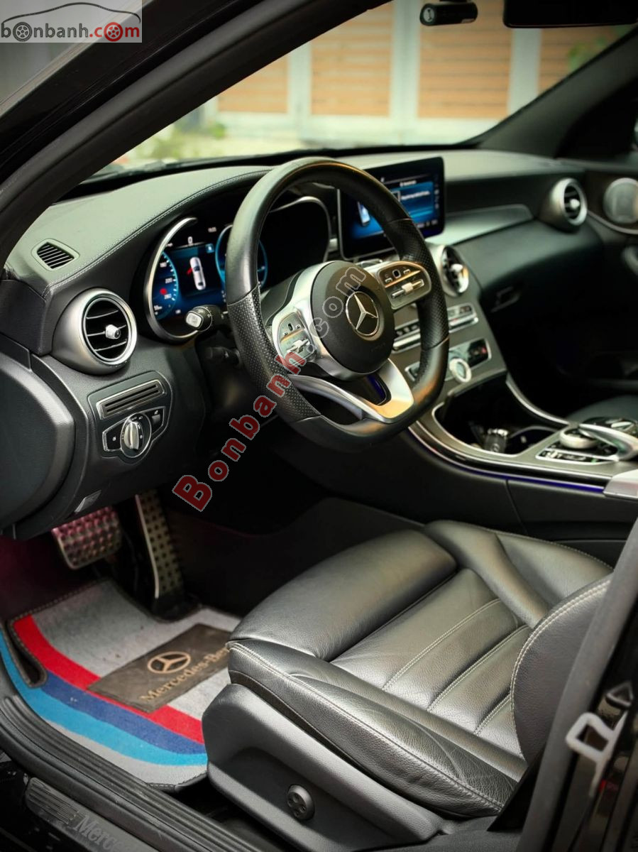 Bán ô tô Mercedes Benz C class C300 AMG - 2020 - xe cũ