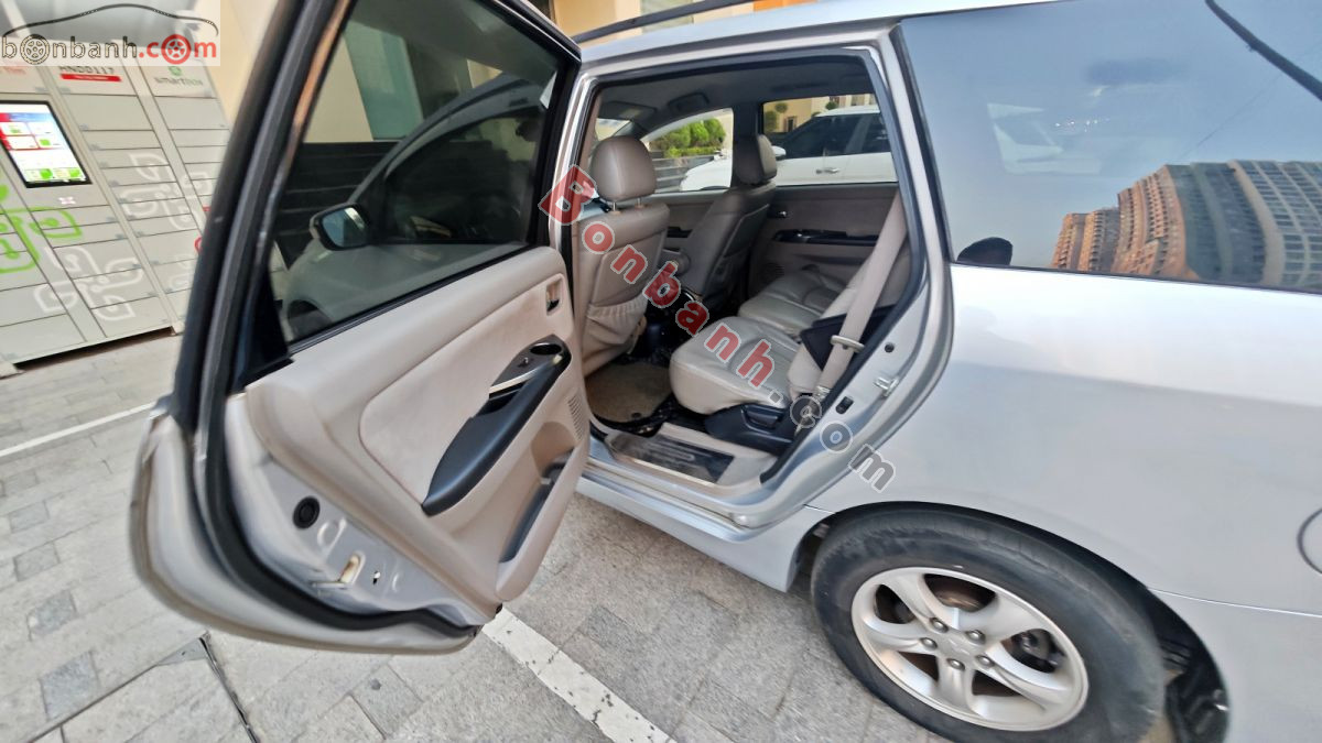 Bán ô tô Mitsubishi Grandis 2.4 AT - 2006 - xe cũ