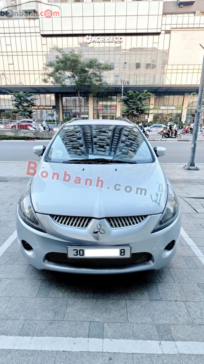Bán ô tô Mitsubishi Grandis 2.4 AT - 2006 - xe cũ