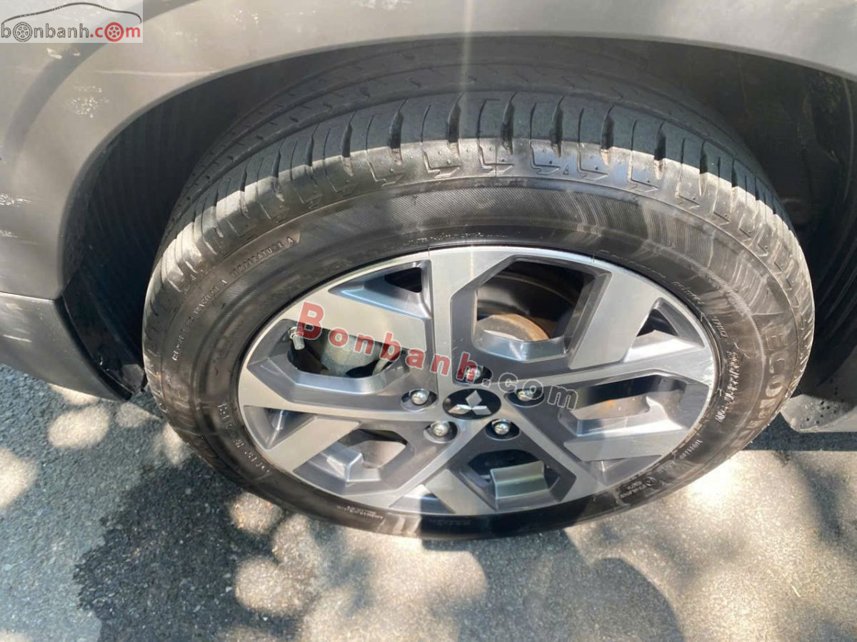 Bán ô tô Mitsubishi Xpander Cross 1.5 AT - 2025 - xe cũ