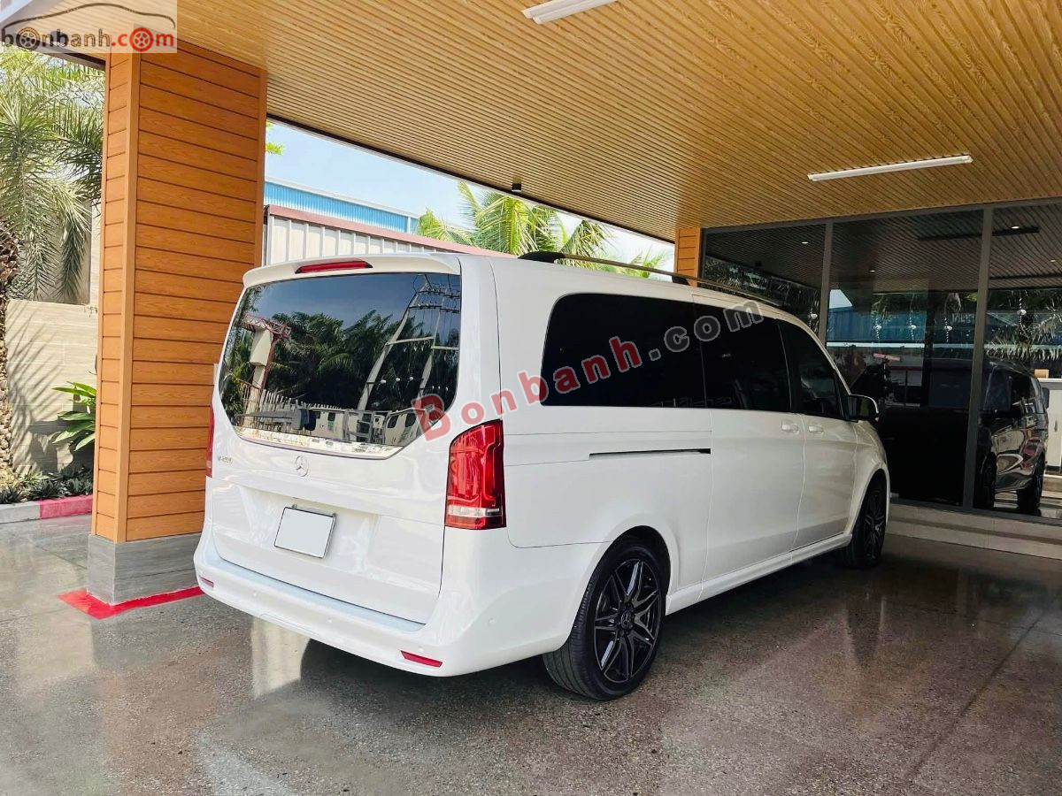 Bán ô tô Mercedes Benz V class V250 AMG - 2022 - xe cũ