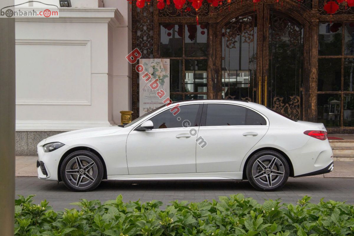 Bán ô tô Mercedes Benz C class C300 AMG - 2025 - xe cũ