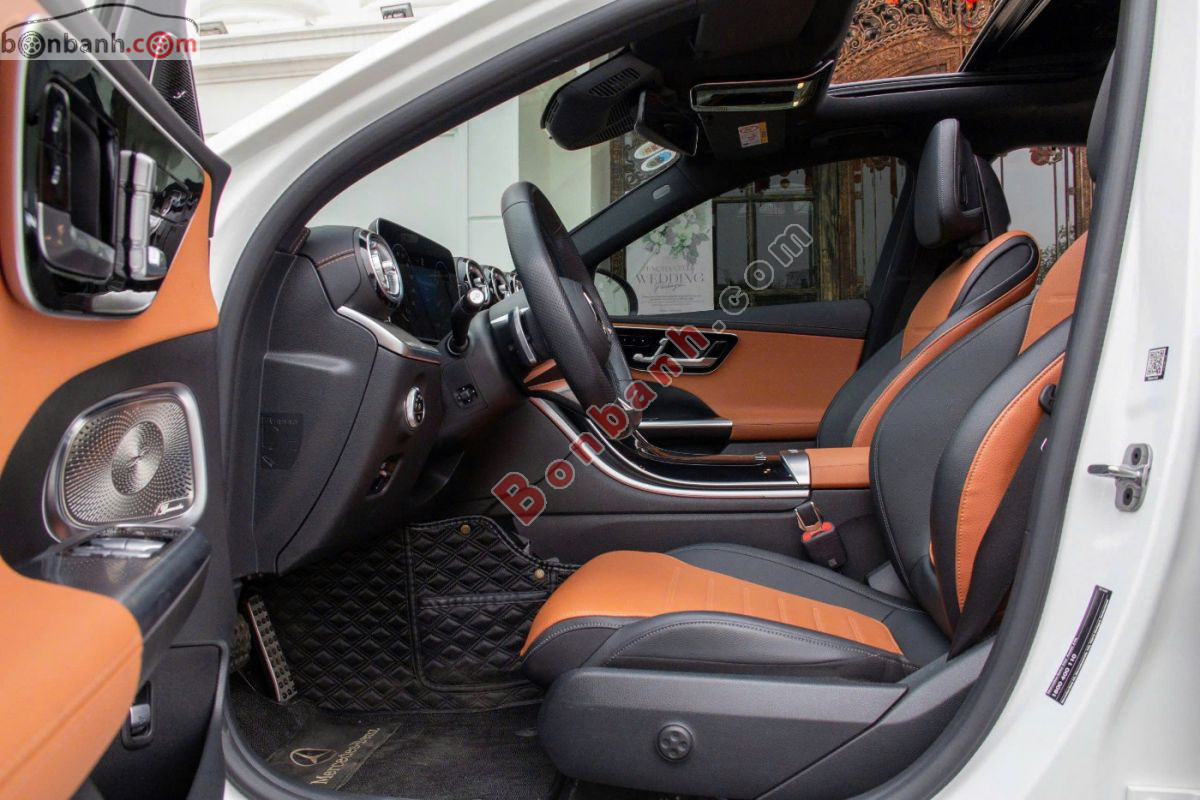 Bán ô tô Mercedes Benz C class C300 AMG - 2025 - xe cũ