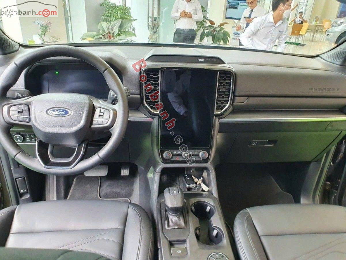 Bán ô tô Ford Everest Platinum 2.0L 4x4 AT - 2026 - xe mới