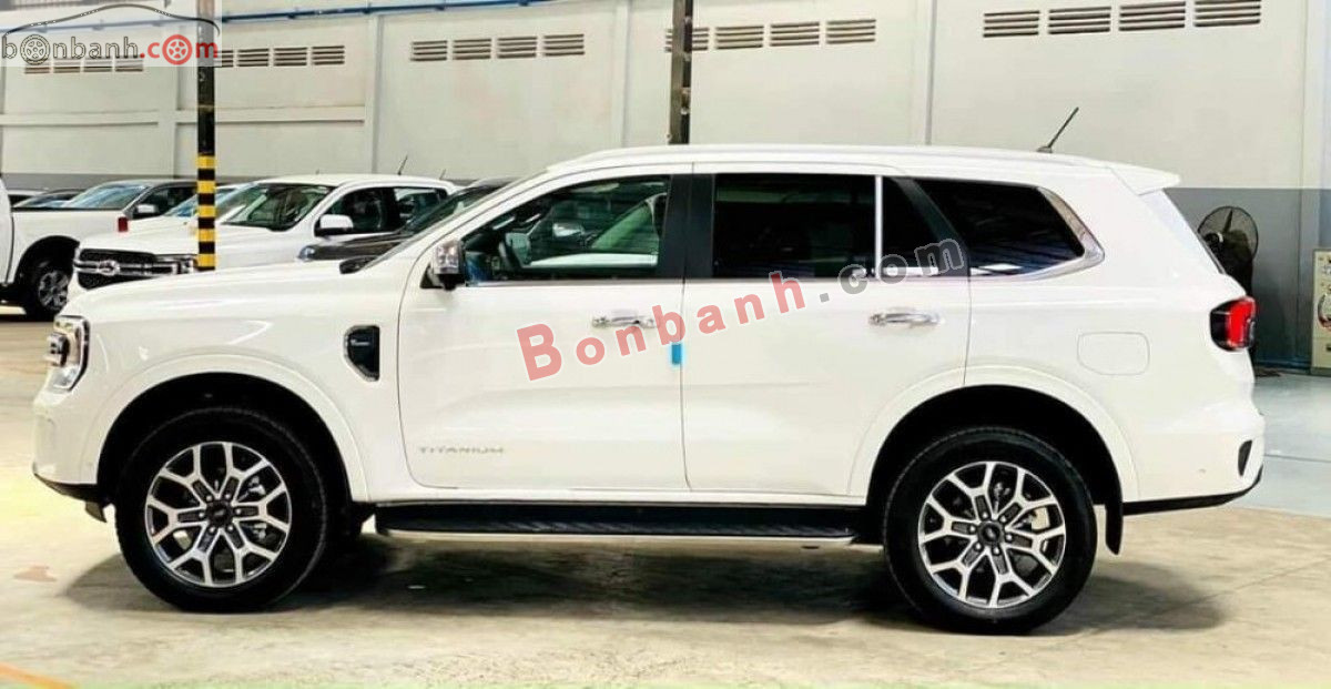 Bán ô tô Ford Everest Platinum 2.0L 4x4 AT - 2026 - xe mới