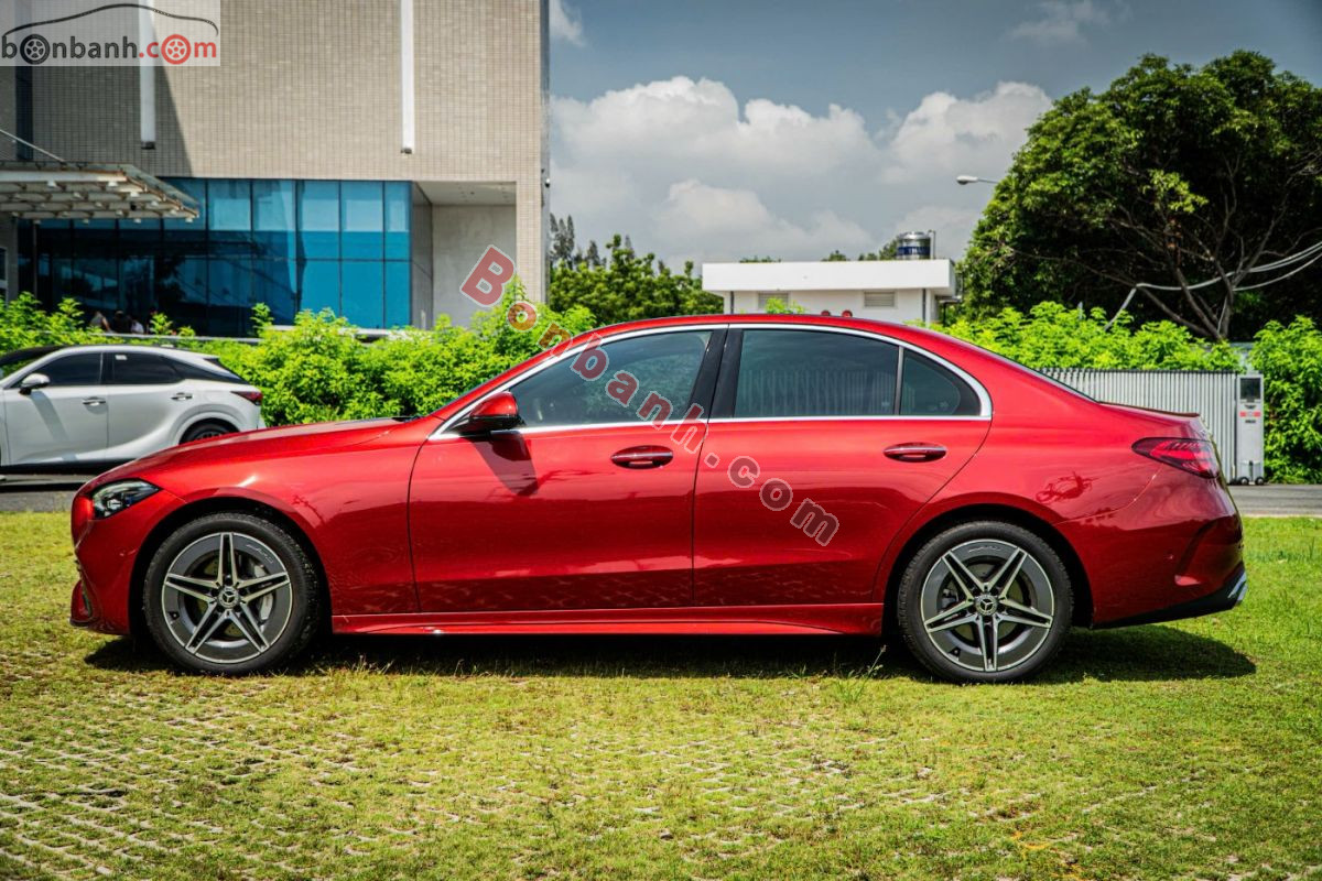 Bán ô tô Mercedes Benz C class C300 AMG - 2021 - xe cũ