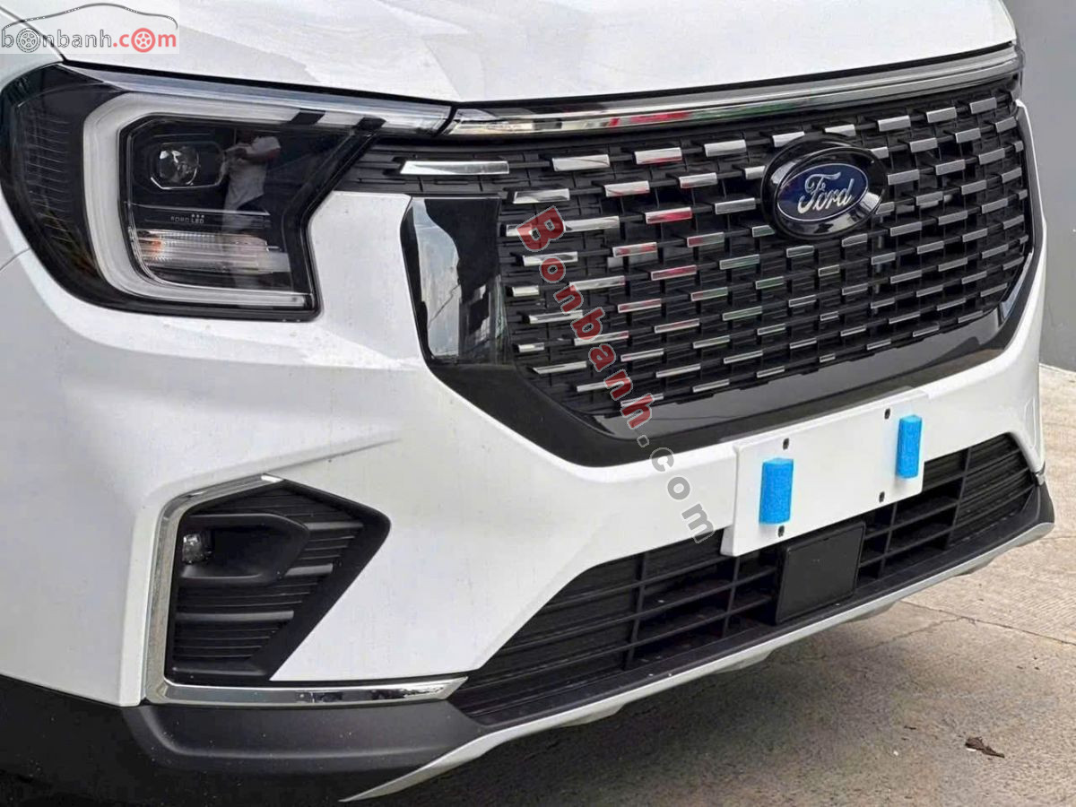 Bán ô tô Ford Transit Premium - 2026 - xe mới