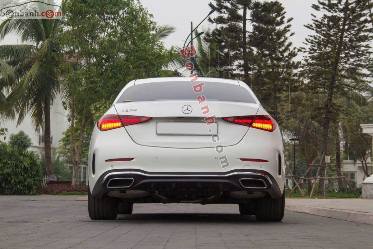 Bán ô tô Mercedes Benz C class C300 AMG - 2025 - xe cũ