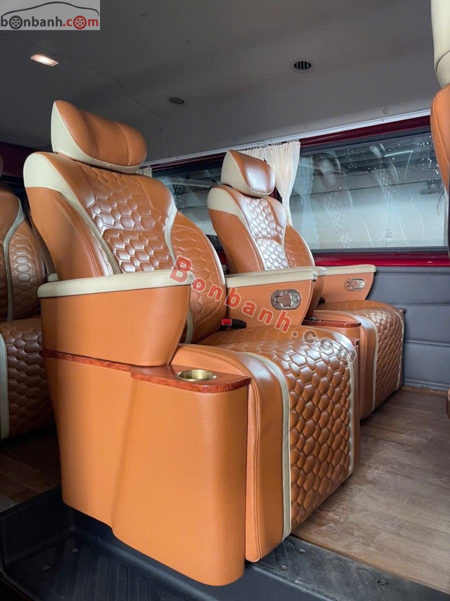 Bán ô tô Ford Transit Limousine - 2022 - xe cũ