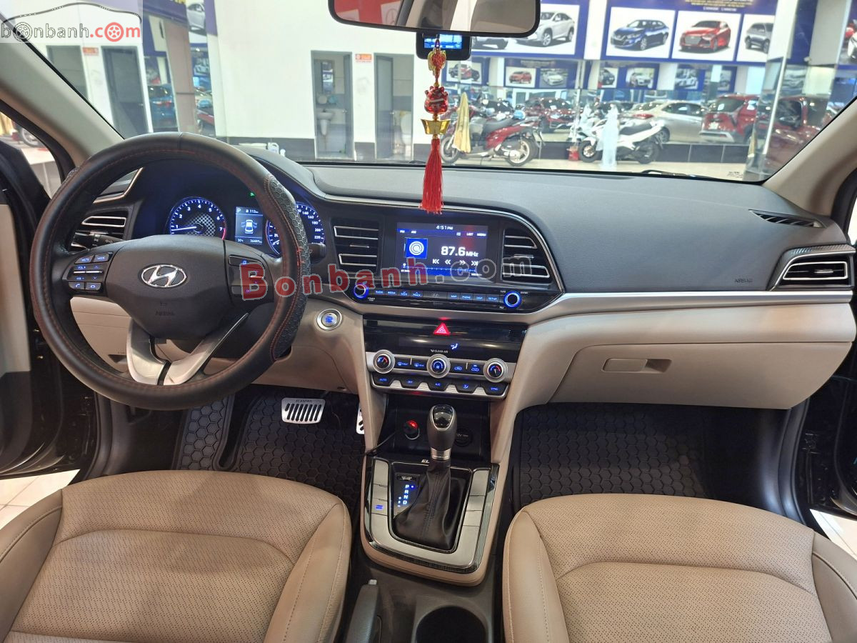 Bán ô tô Hyundai Elantra 1.6 AT - 2022 - xe cũ
