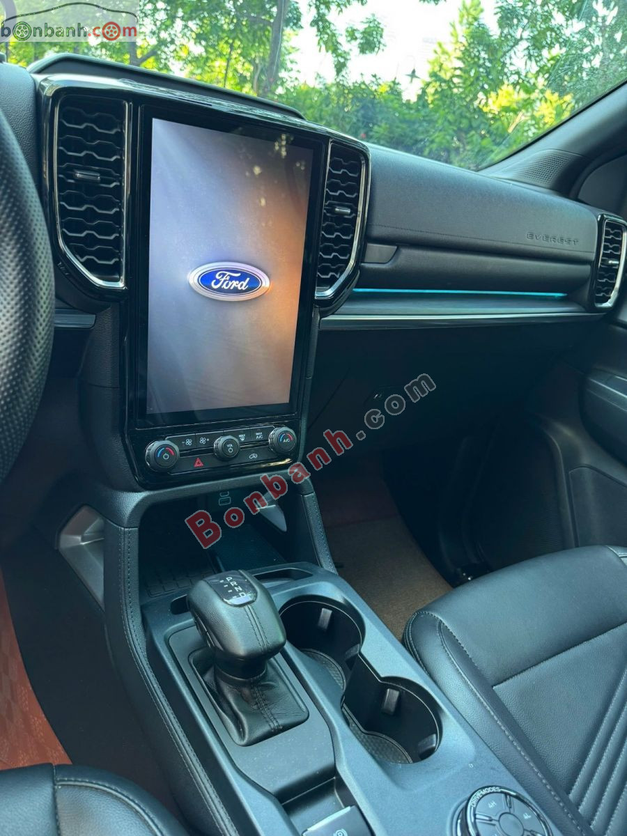 Bán ô tô Ford Everest Titanium Plus 2.0L 4x4 AT - 2024 - xe cũ