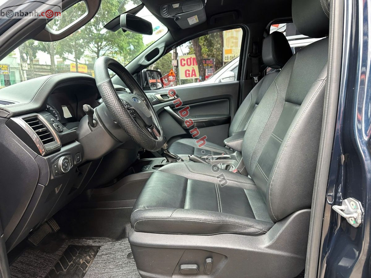 Bán ô tô Ford Everest Titanium 2.0L 4x2 AT - 2022 - xe cũ
