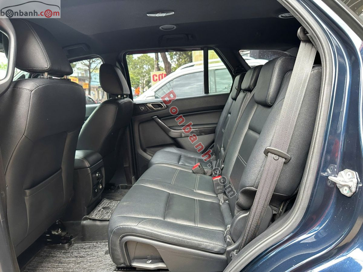 Bán ô tô Ford Everest Titanium 2.0L 4x2 AT - 2022 - xe cũ