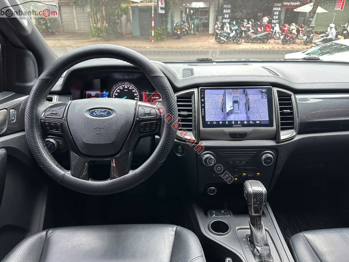 Bán ô tô Ford Everest Titanium 2.0L 4x2 AT - 2022 - xe cũ