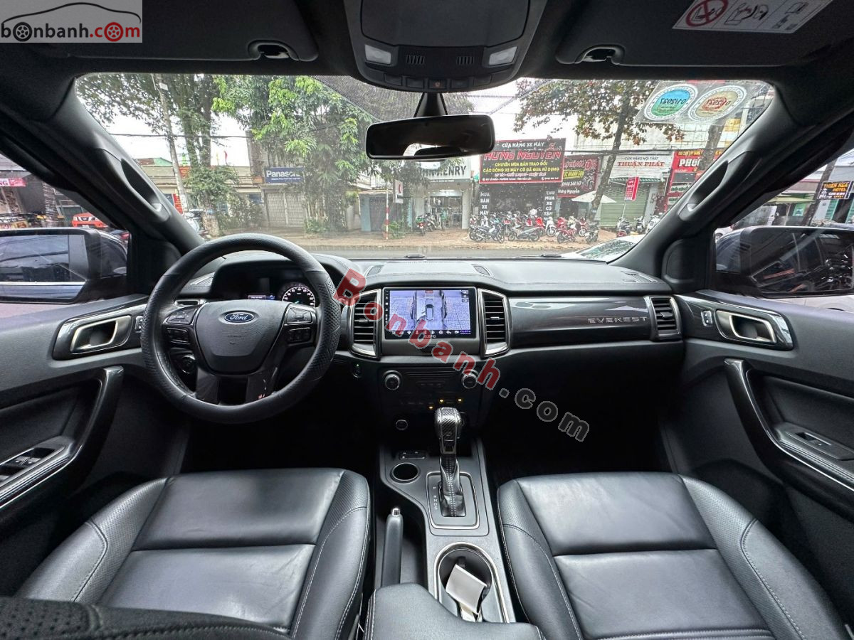 Bán ô tô Ford Everest Titanium 2.0L 4x2 AT - 2022 - xe cũ