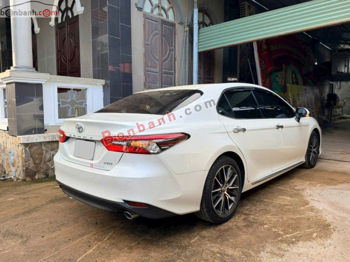 Bán ô tô Toyota Camry 2.5Q - 2022 - xe cũ