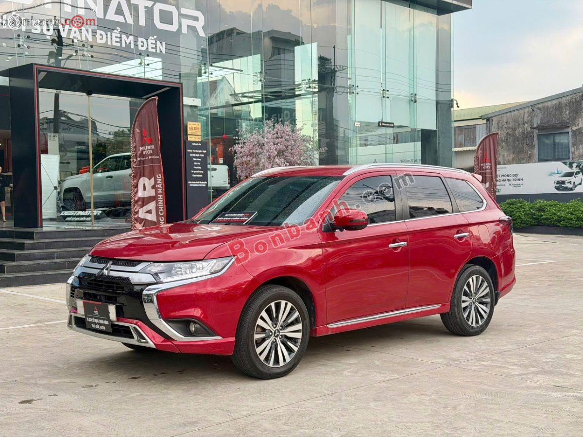 Bán ô tô Mitsubishi Outlander 2.0 CVT - 2022 - xe cũ