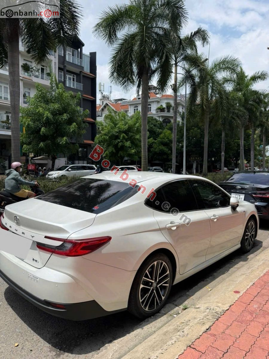 Bán ô tô Toyota Camry 2.5 HEV Mid - 2025 - xe cũ