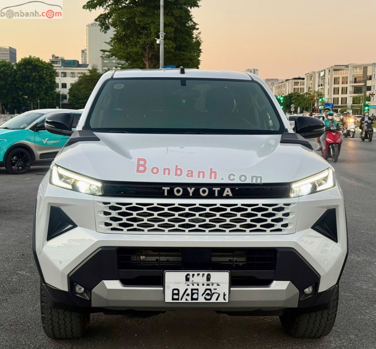 Bán ô tô Toyota Hilux Pro 2.8L 4x2 AT - 2026 - xe cũ