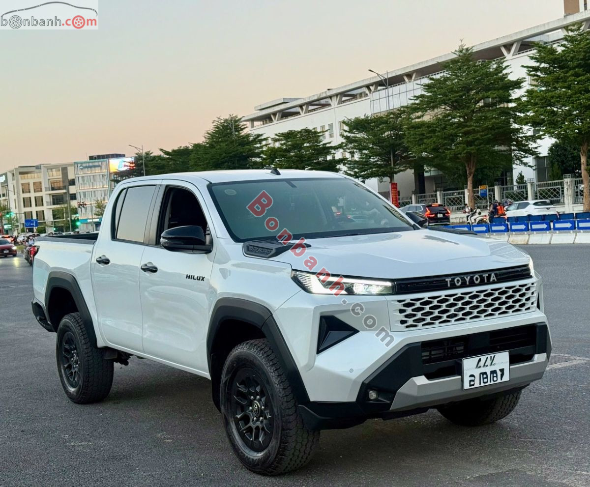 Bán ô tô Toyota Hilux Pro 2.8L 4x2 AT - 2026 - xe cũ