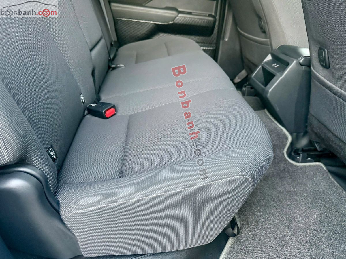 Bán ô tô Toyota Hilux Pro 2.8L 4x2 AT - 2026 - xe cũ