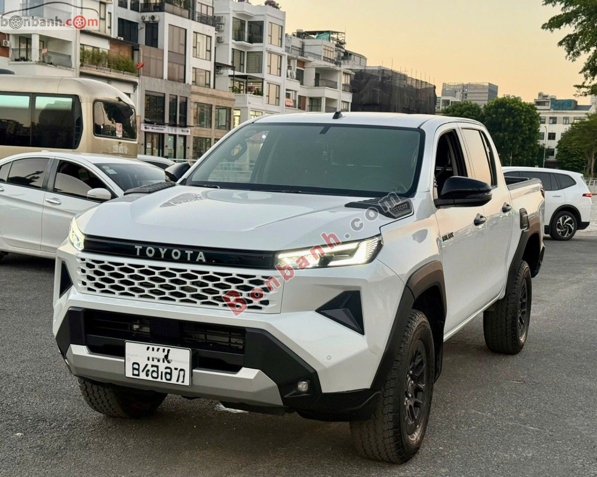 Bán ô tô Toyota Hilux Pro 2.8L 4x2 AT - 2026 - xe cũ