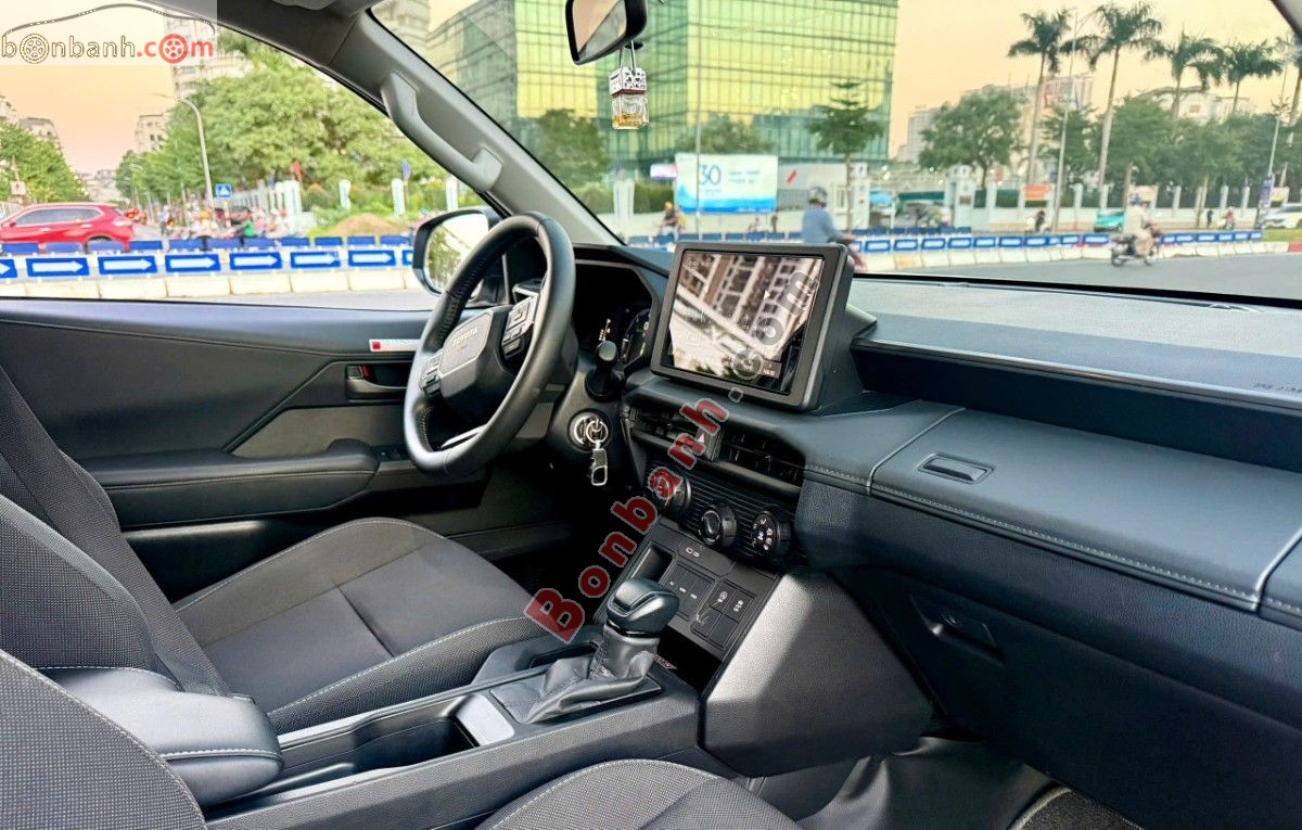 Bán ô tô Toyota Hilux Pro 2.8L 4x2 AT - 2026 - xe cũ
