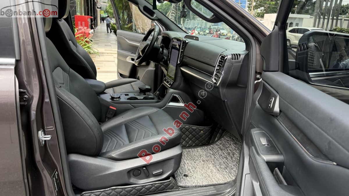 Bán ô tô Ford Everest Titanium Plus 2.0L 4x4 AT - 2022 - xe cũ