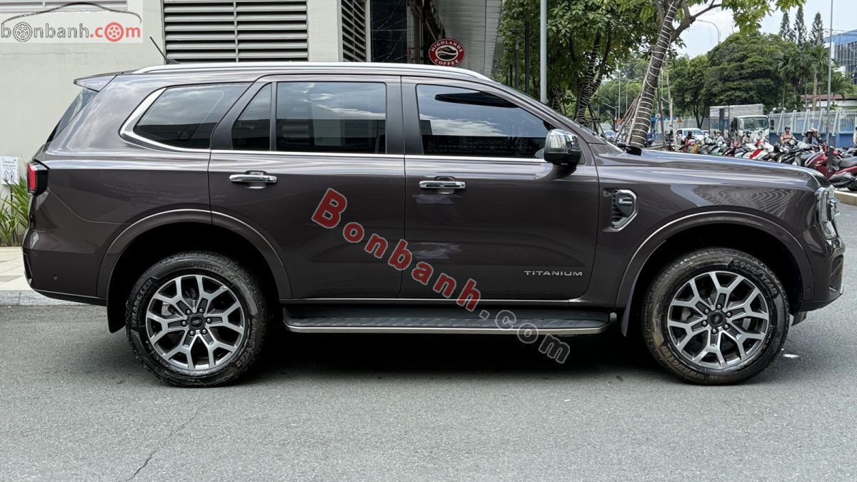 Bán ô tô Ford Everest Titanium Plus 2.0L 4x4 AT - 2022 - xe cũ