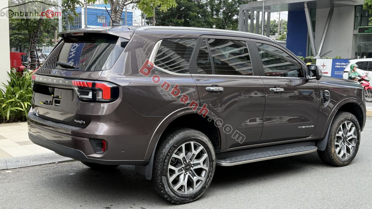 Bán ô tô Ford Everest Titanium Plus 2.0L 4x4 AT - 2022 - xe cũ