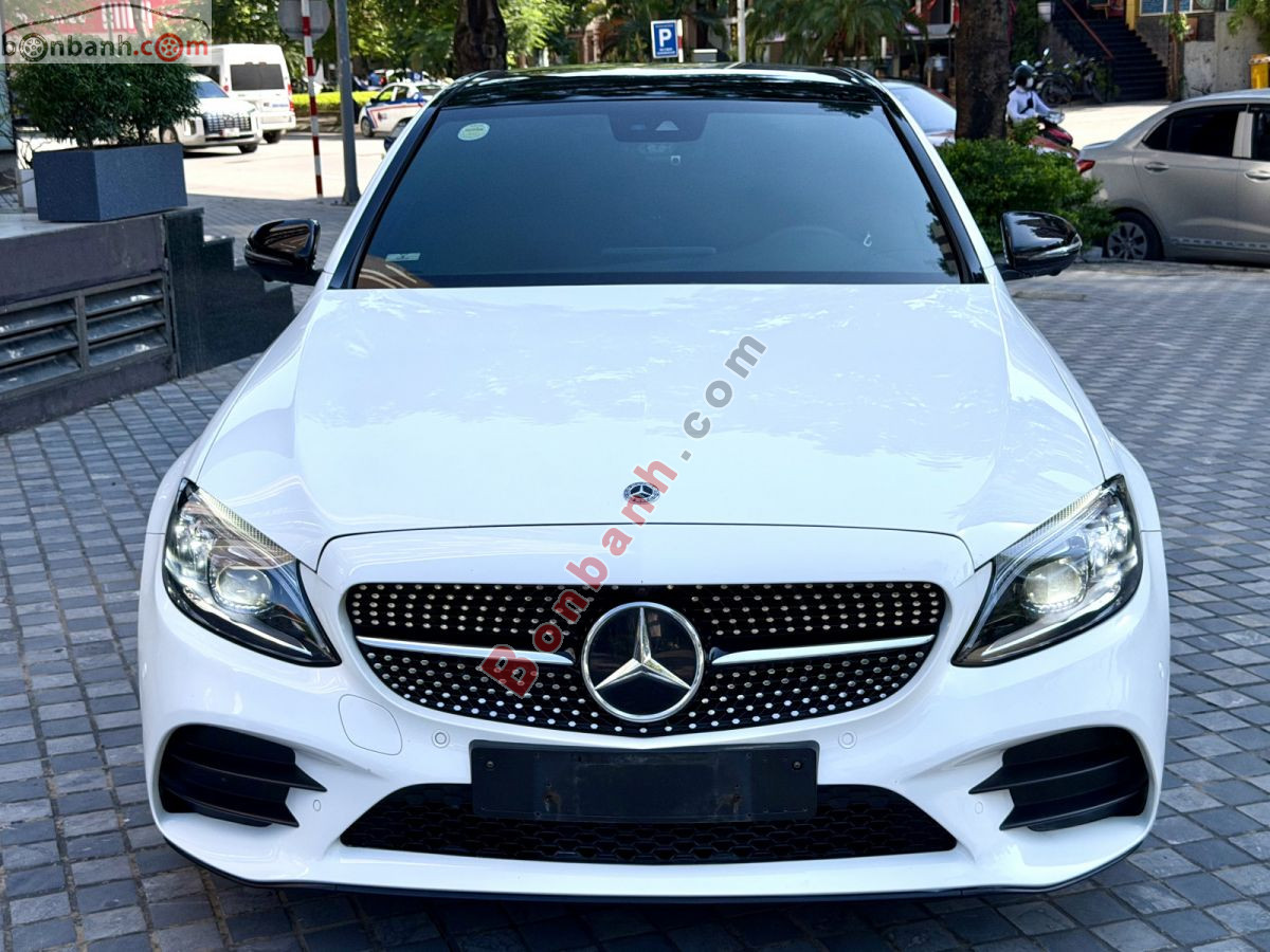 Bán ô tô Mercedes Benz C class C300 AMG - 2021 - xe cũ