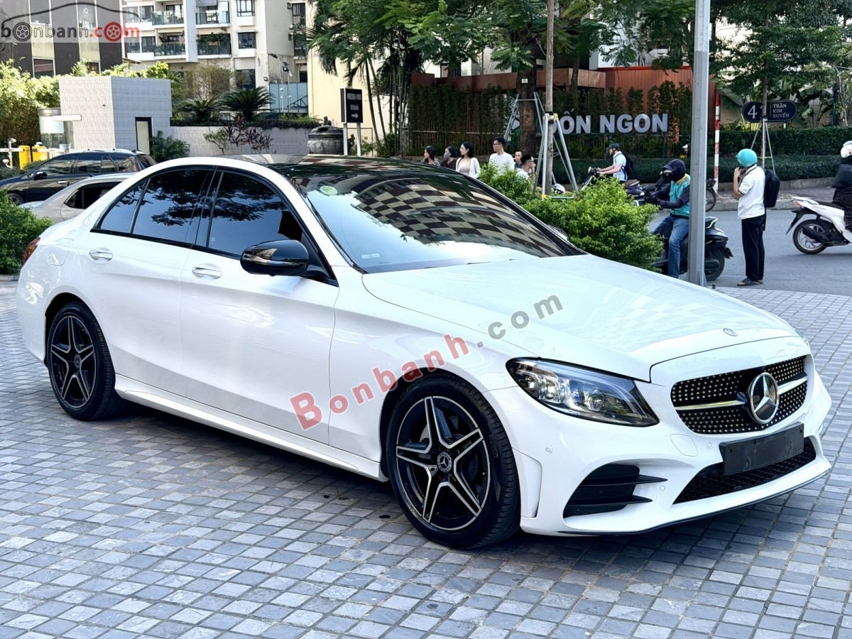 Bán ô tô Mercedes Benz C class C300 AMG - 2021 - xe cũ