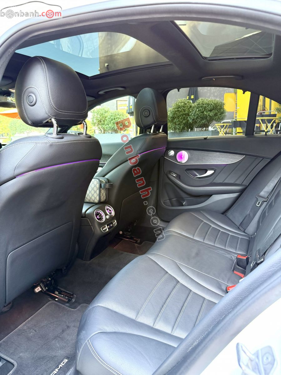 Bán ô tô Mercedes Benz C class C300 AMG - 2021 - xe cũ