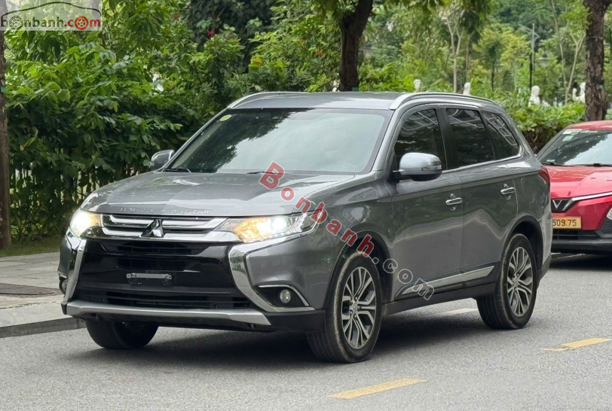 Bán ô tô Mitsubishi Outlander 2.0 CVT - 2019 - xe cũ