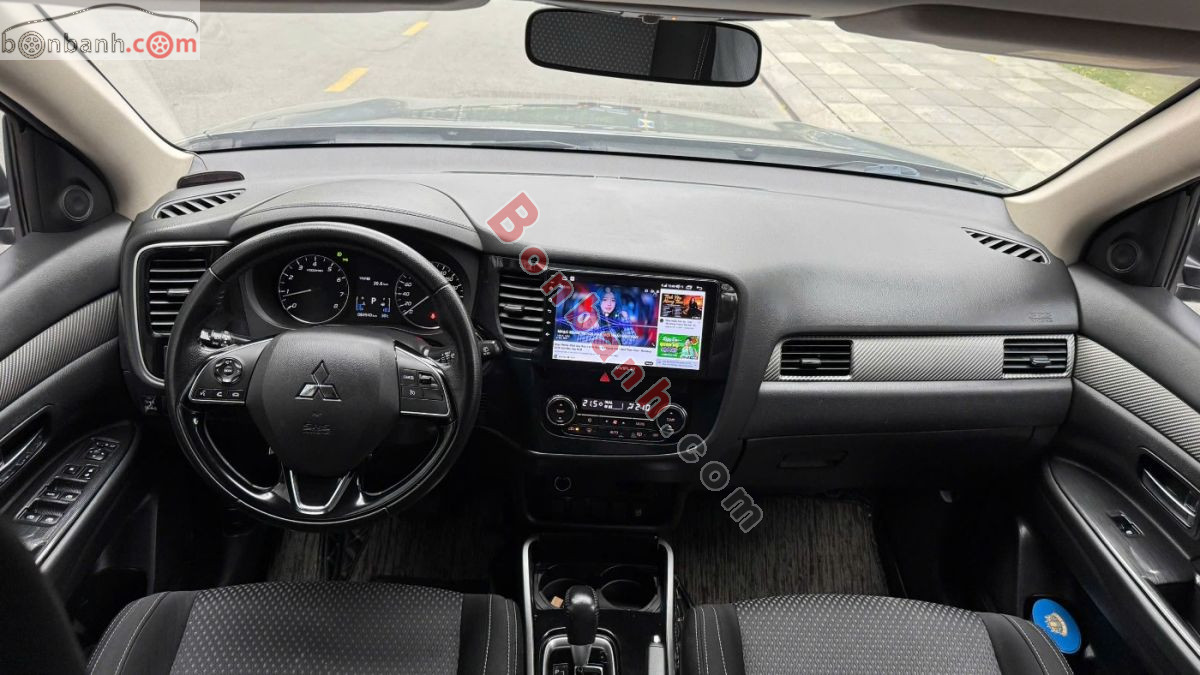 Bán ô tô Mitsubishi Outlander 2.0 CVT - 2019 - xe cũ